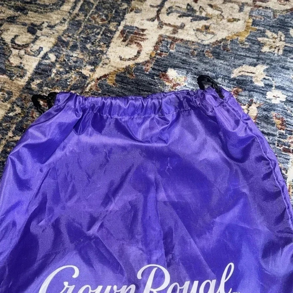 Crown Royal gray short sleeve t-shirt (med), 2 crown bags, 1 glass (4 PC BUNDLE) - Picture 12 of 16